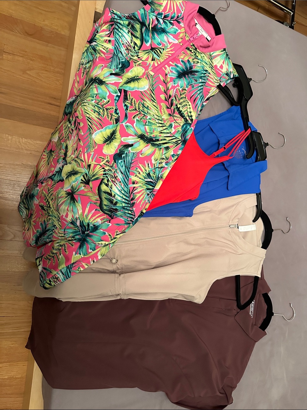 Sporty dress pack of 5- Tommy Bahama, 90 degree, x by gotten, Zella, Hi-Tec